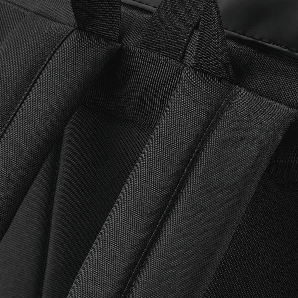 BG335 - Rugzak met roll-top klep in mat polyurethaan
